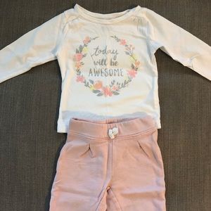 CARTER’S 2-piece outfit